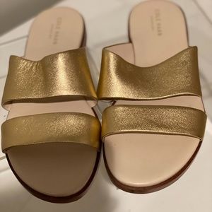 COLE HAAN GRAND OS 'FIANNA' METALLIC GOLD LEATHER DOUBLE STRAP FLAT SANDAL 6.5